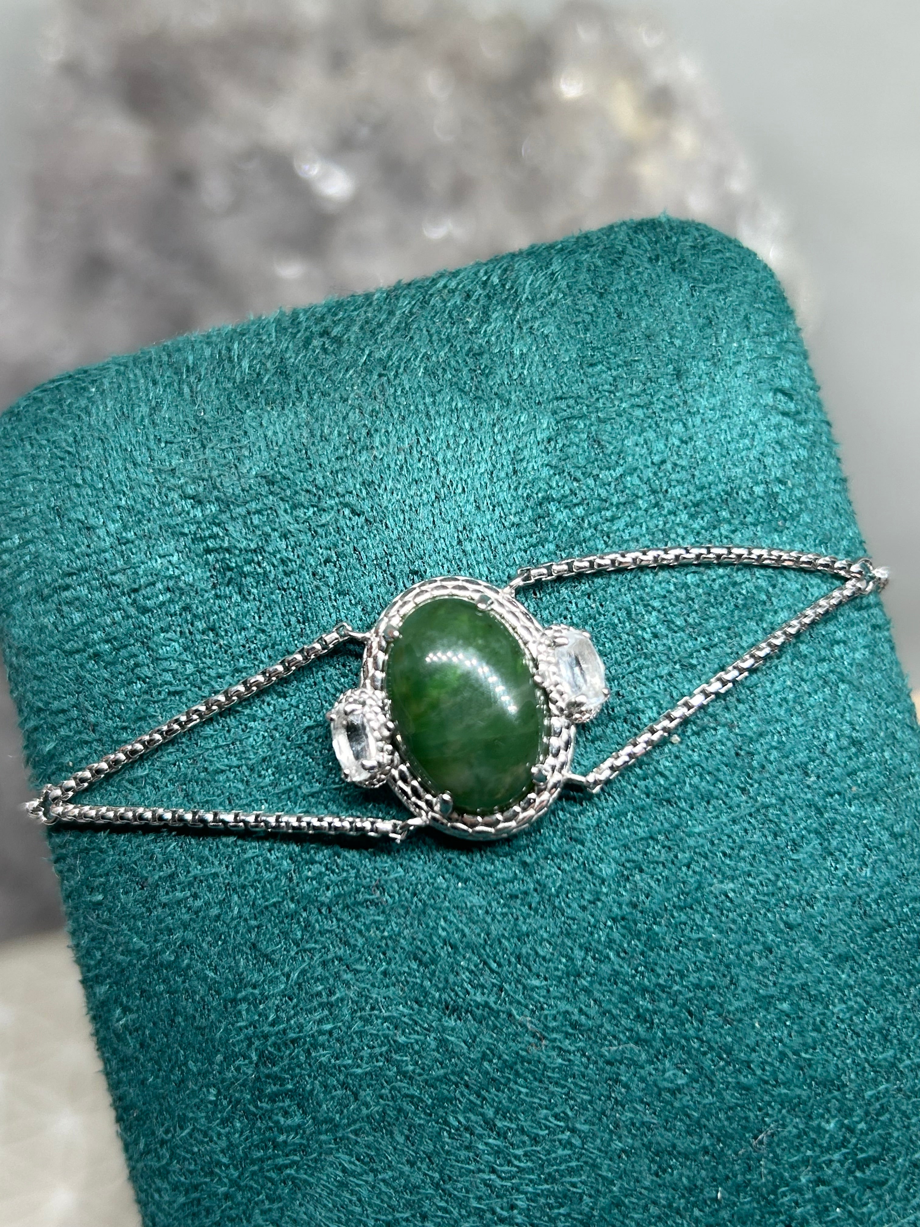 Nephrite Jade & Sapphire Bolo Bracelet