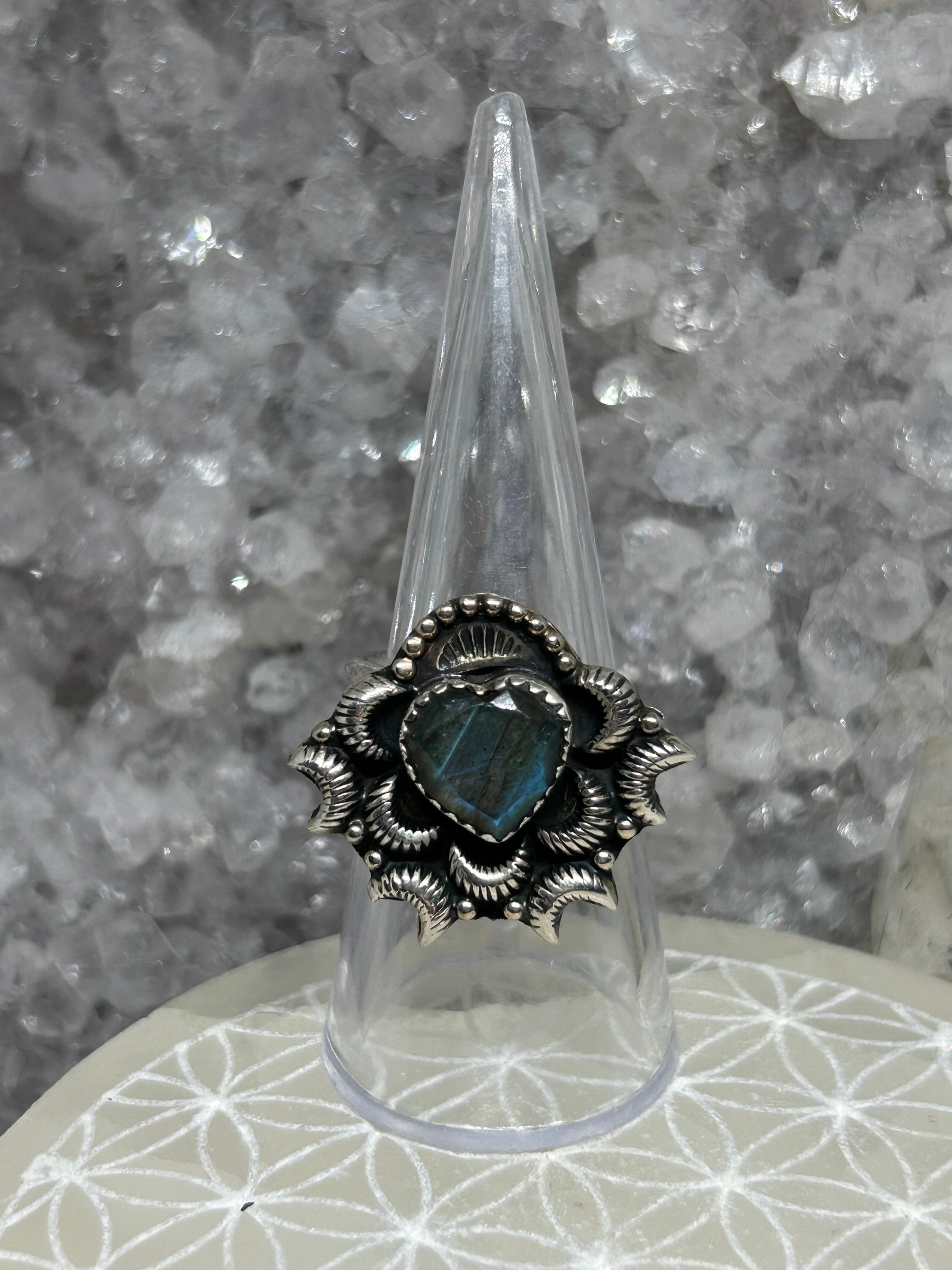 Hand Crafted Labradorite Heart Ring 925