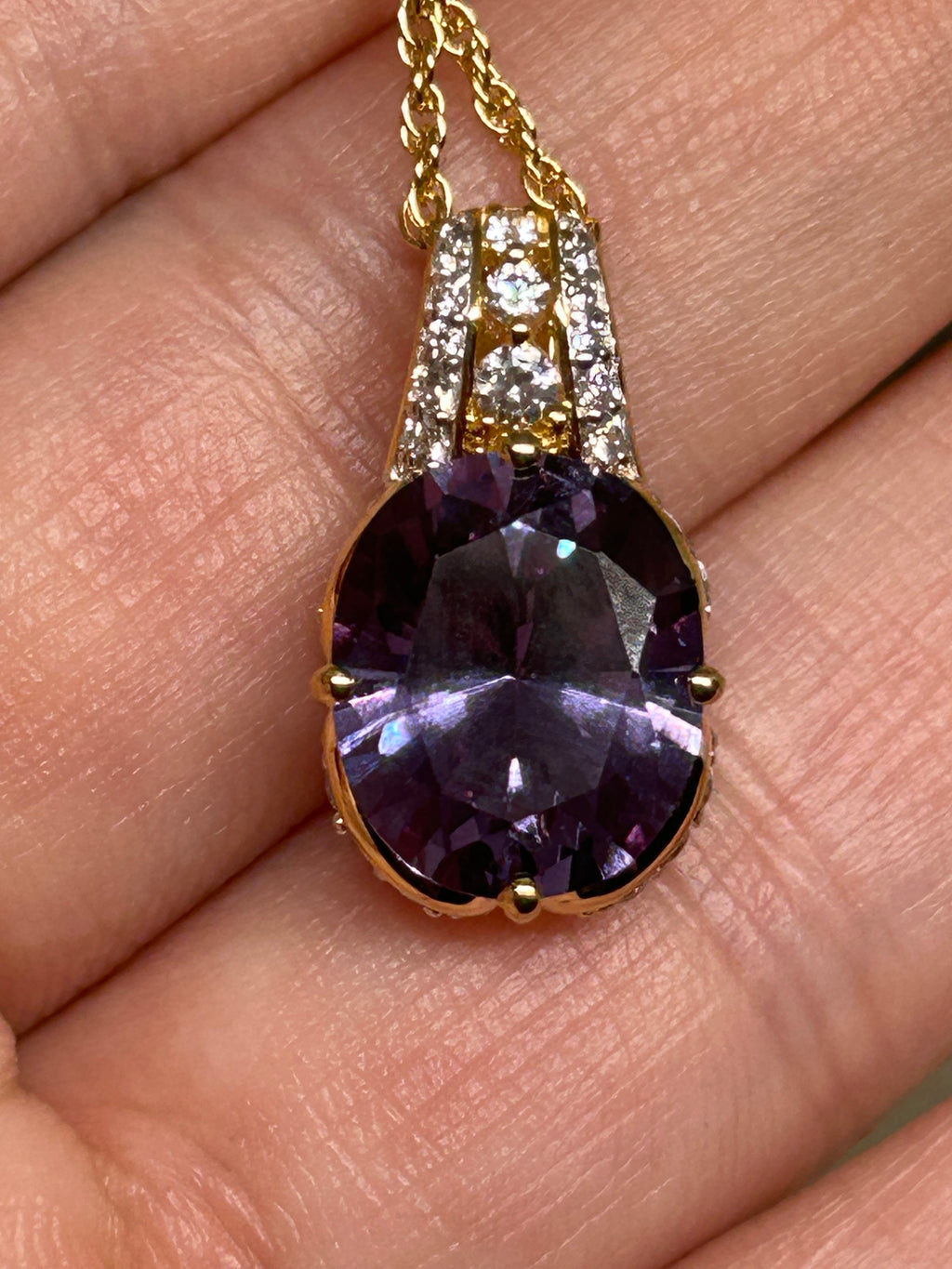 Oval Cut Color Change Sapphire Necklace 925