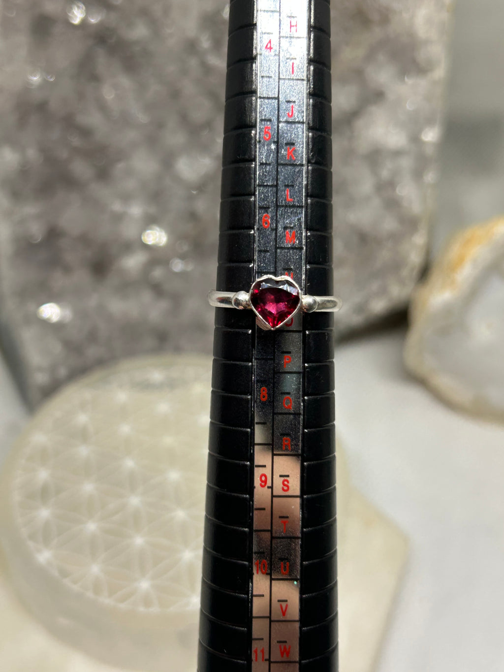 Vintage Garnet Heart Ring 925