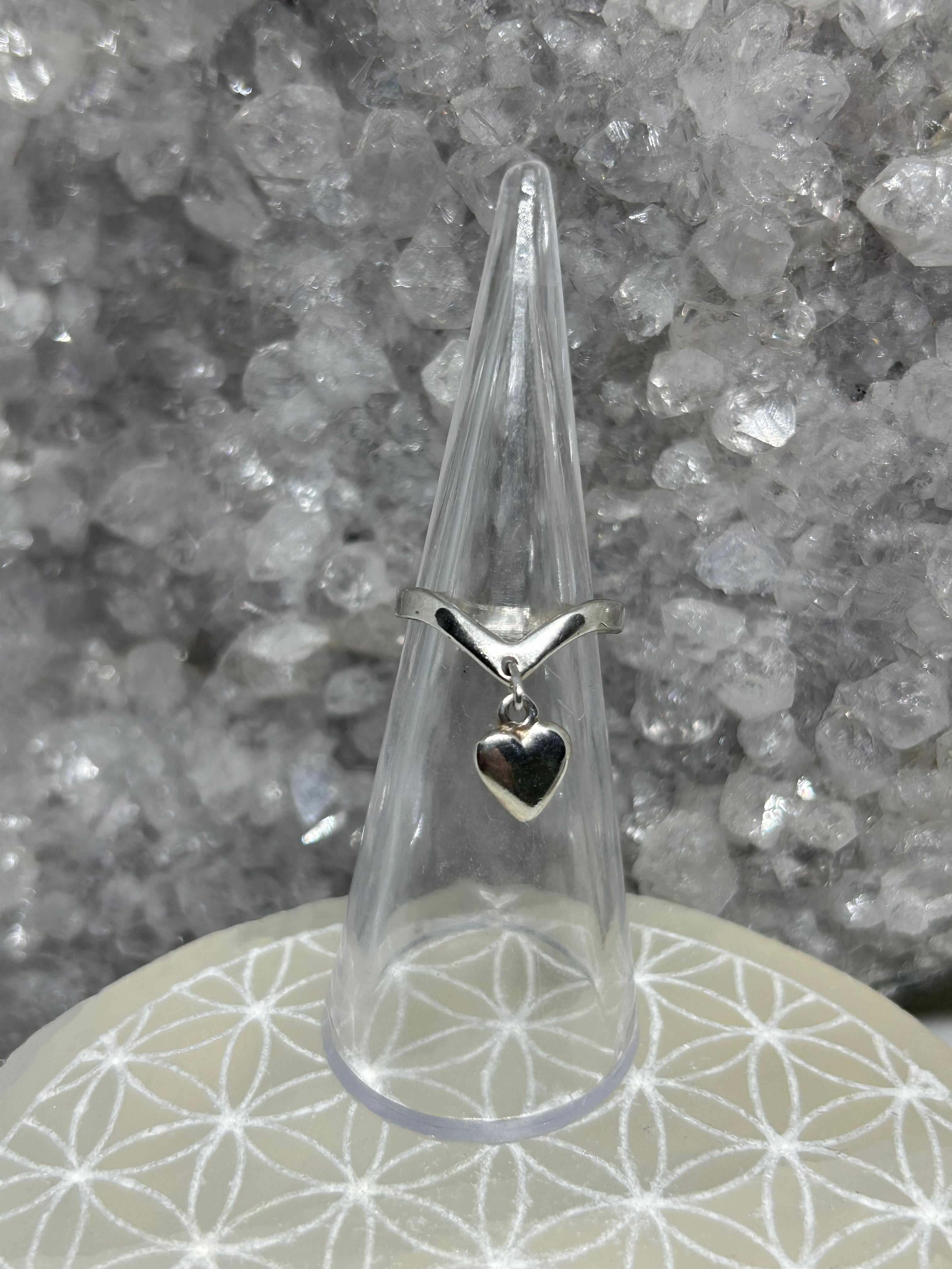 Vintage Heart Charm Ring 925