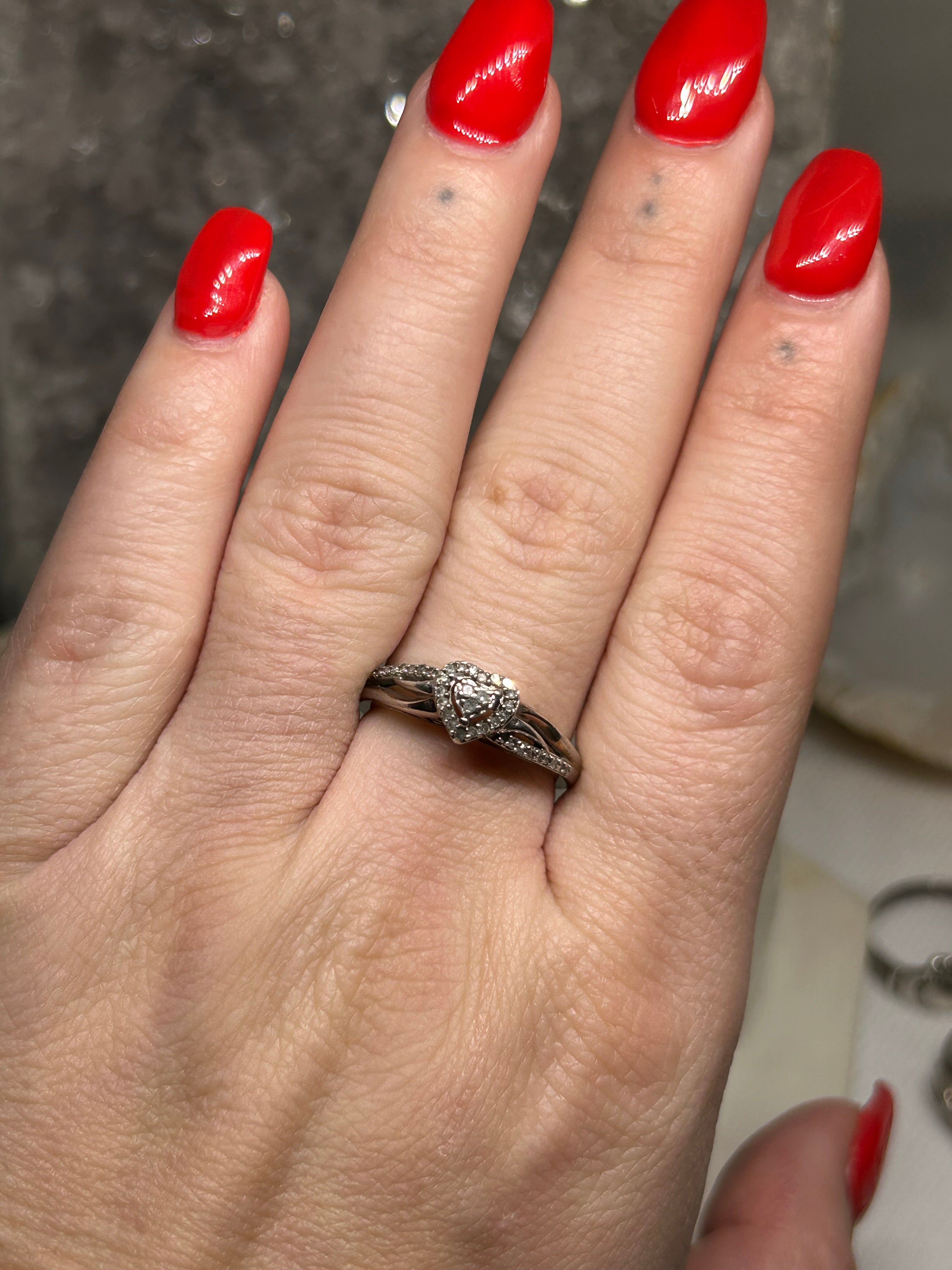 Vintage Diamond Heart Ring 925