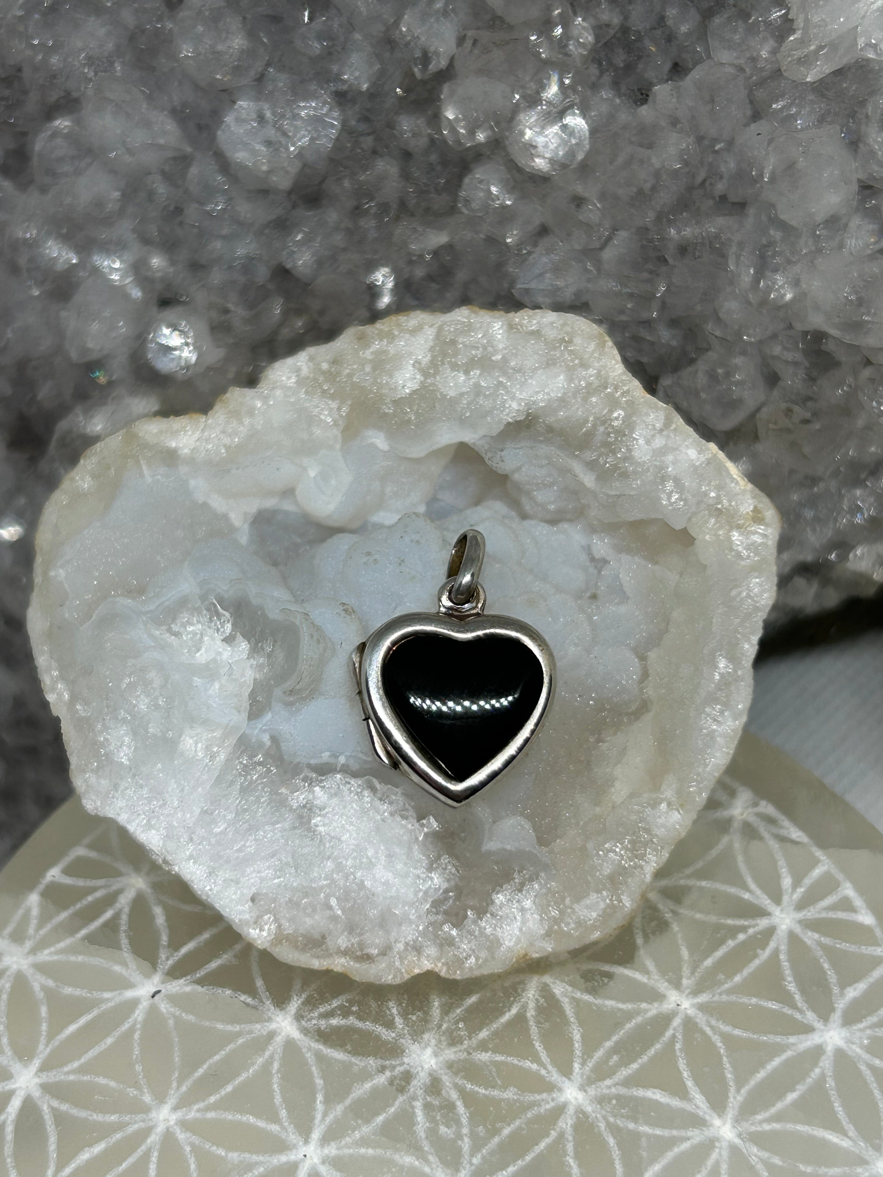 Vintage Black Onyx Heart Locket 925