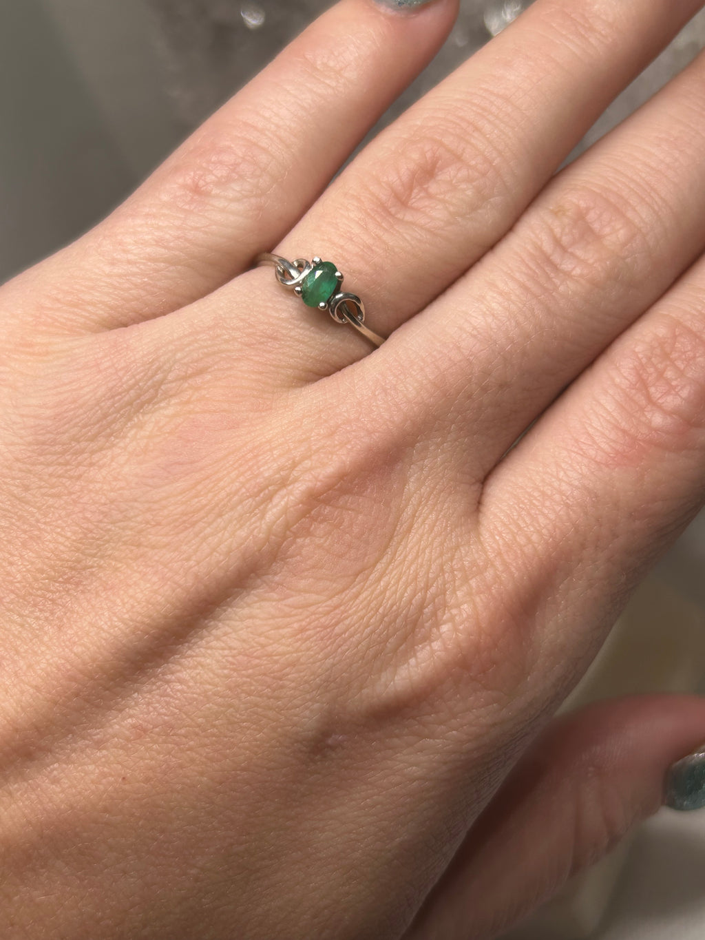 14k White Gold Emerald Ring