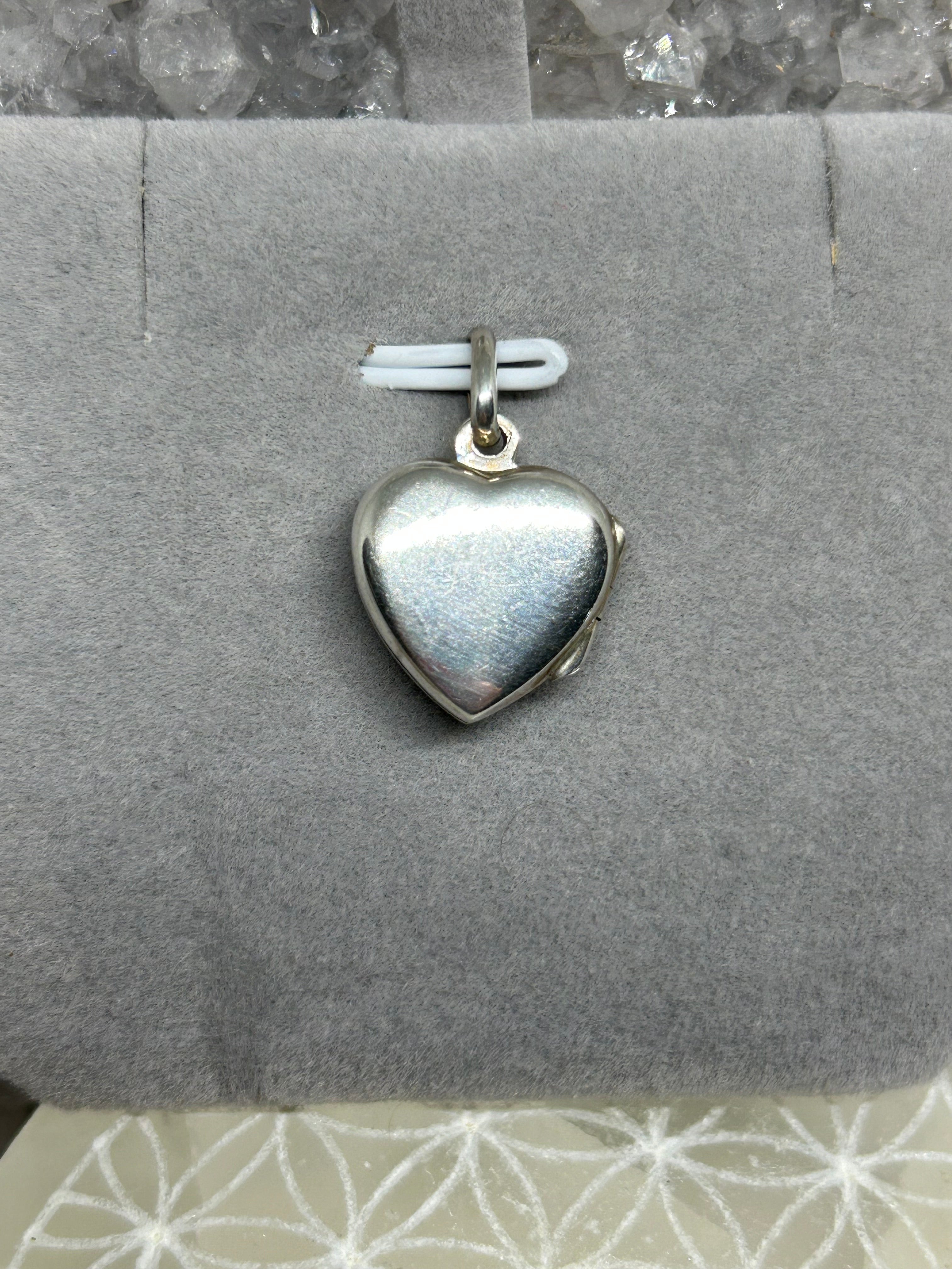 Vintage Black Onyx Heart Locket 925